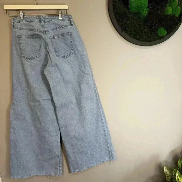 A New Day Jeans Women's 2/26 Wide Leg Baggy Light Wash Stretch Denim - Picture 3 of 10